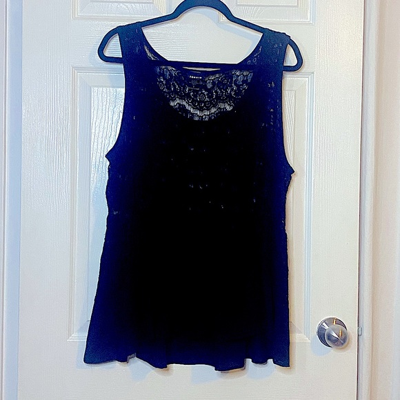Torrid 2x Black Lace Peplum Style Top - Picture 1 of 5